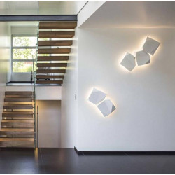 Sieninis LED šviestuvas Origami 3 terra dark IP65 pristatymas