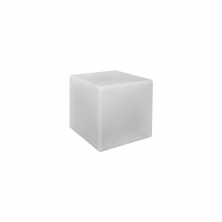 PASTATOMAS ŠVIESTUVAS CUMULUS cube M kaina
