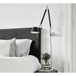 SIENINIS ŠVIESTUVAS TOLOMEO WALL JUODAS | BODY internetu