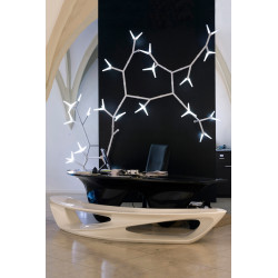 SIENINIS LED ŠVIESTUVAS SPARKS W02 41,4W BALTAS (ĮVAIRIOS SPALVOS) pristatymas