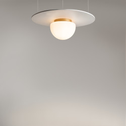 LUBINIS ŠVIESTUVAS GLASSY D31,5 AUKSO SPALVOS skubiai