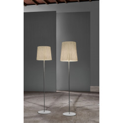 PASTATOMAS ŠVIESTUVAS VIRGINIA D38 ĮVAIRIŲ SPALVŲ kaina
