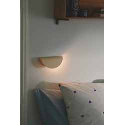 SIENINIS ŠVIESTUVAS MODEL 2110 rusvas kaina