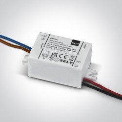 IMPULSINIS STABILIZUOTOS SROVĖS LED MAITINIMO ŠALTINIS 700mA 5-10W TRIAC