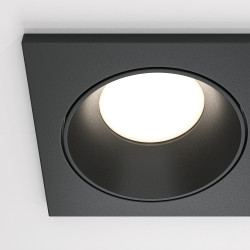Įleidžiamas šviestuvas ZOOM 2 juodas internetu